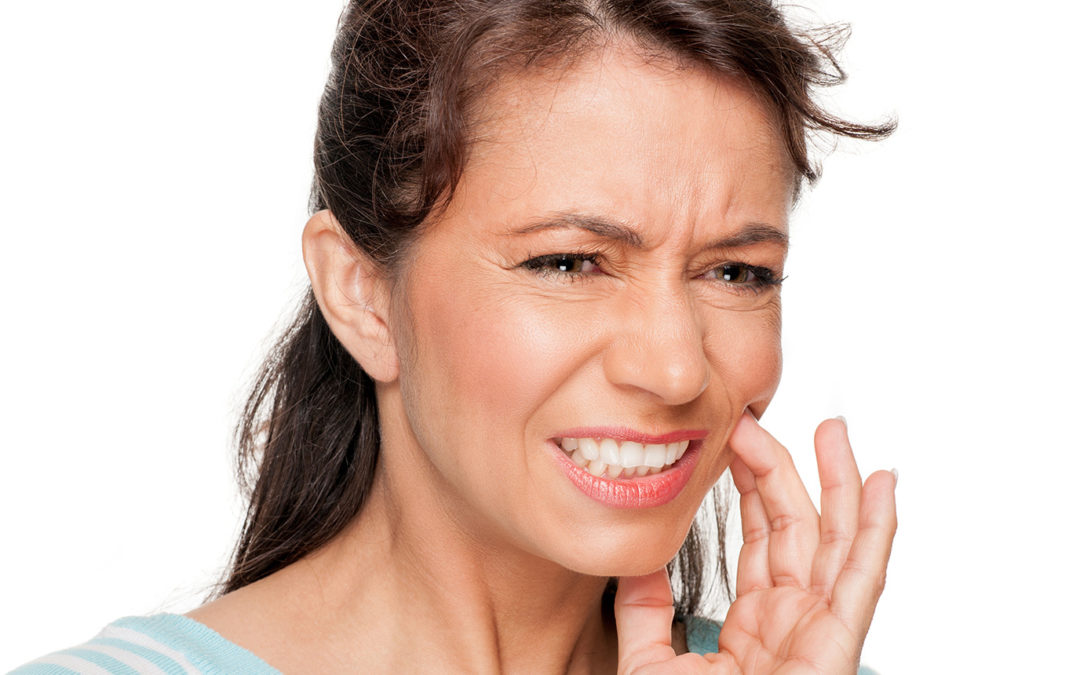Chipped Tooth? Call Dentrix Dental Care for Emergency Dental Services